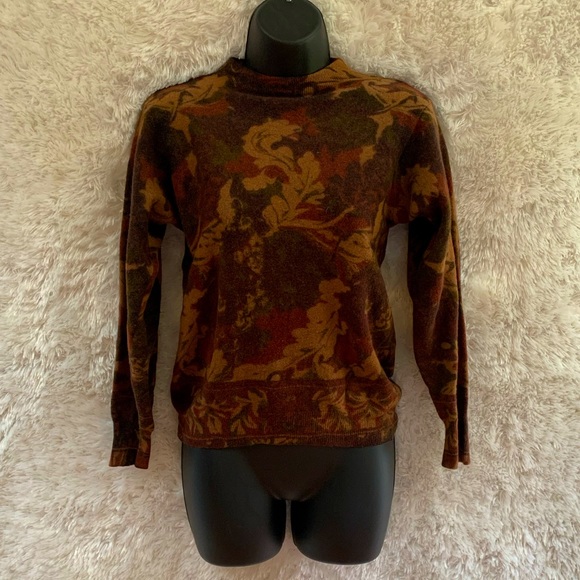 Vintage Wool Feeling Tapestry Print Crew Neck Sweater. - Picture 1 of 8